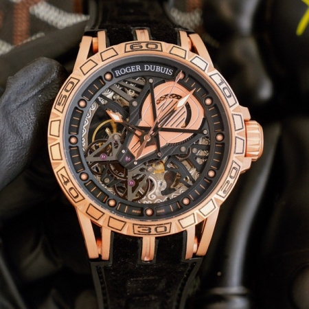 罗杰杜彼 ROGER DUBUIS （豪爵）Excalibur 王者系列男士腕表...